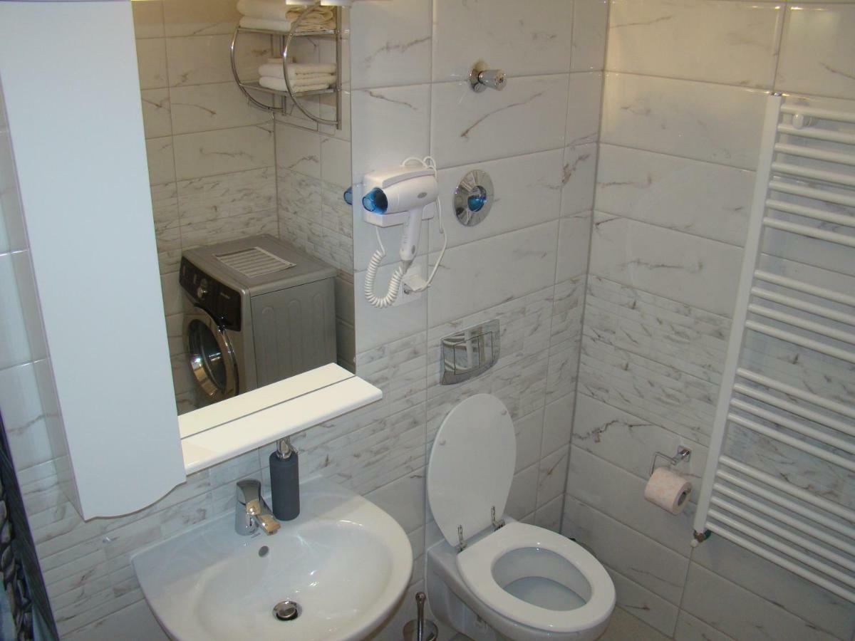 Eme Apartments Брашов Екстер'єр фото