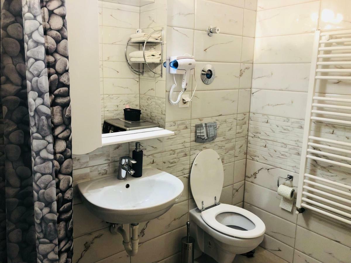 Eme Apartments Брашов Екстер'єр фото